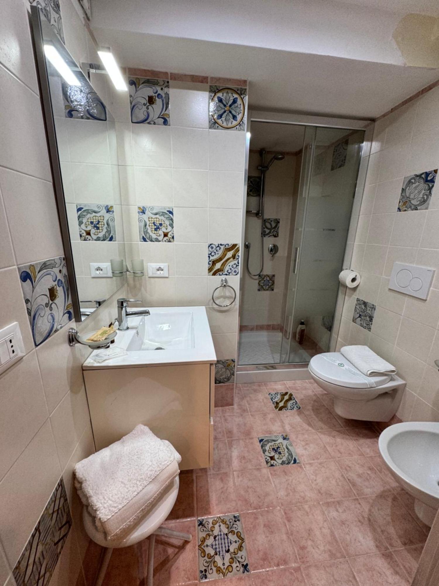 Taormina'S Sun Bed & Breakfast Екстериор снимка