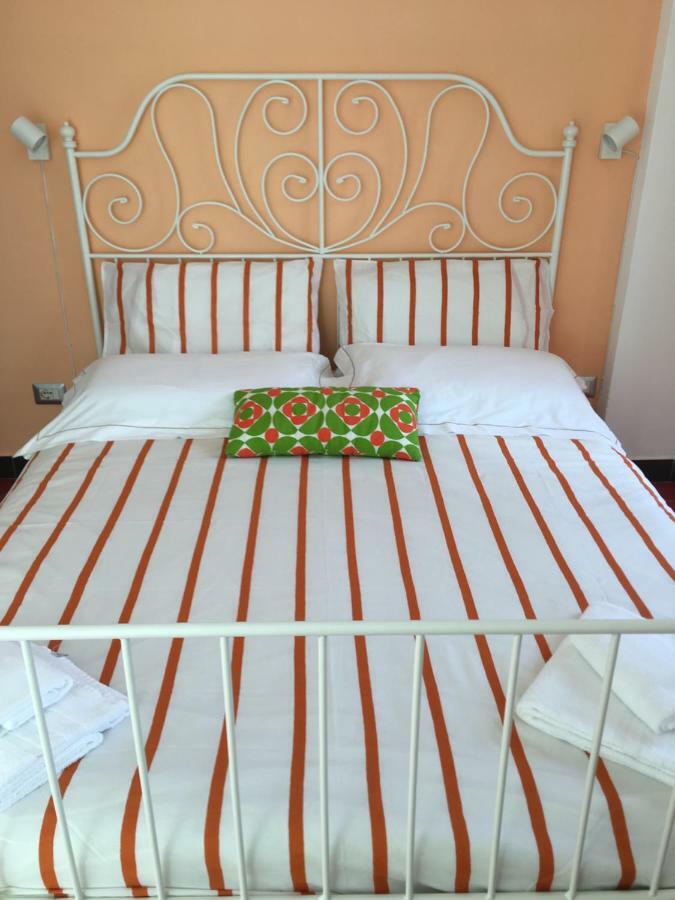 Taormina'S Sun Bed & Breakfast Екстериор снимка